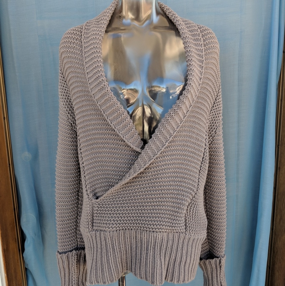 American Eagle Outfitters Knit Sweater